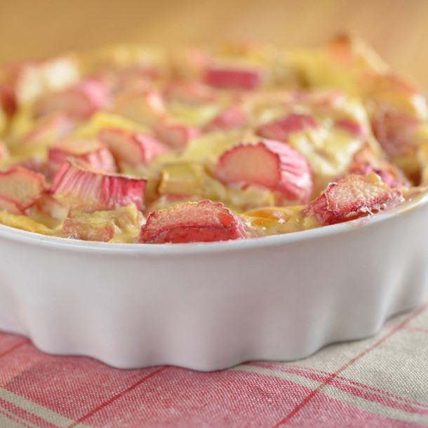 Clafoutis à la rhubarbe au Thermomix 