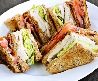 Club sandwich poulet - bacon