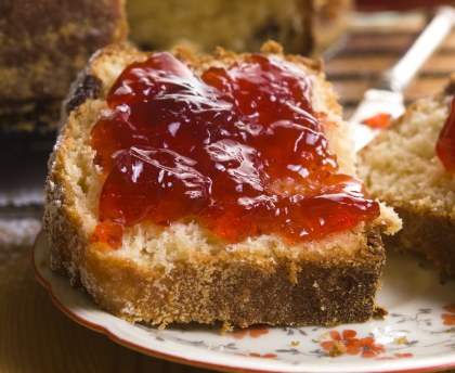 Compote de pommes et fraises