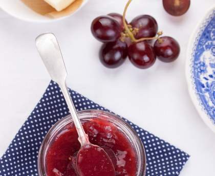 Compote de raisins facile