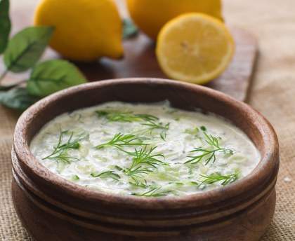 Concombres en crème citron basilic onctueuse