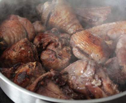 Coq au vin créole