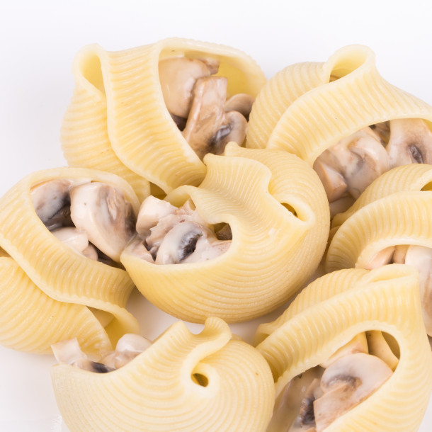 Coquillettes aux champignons et au curry