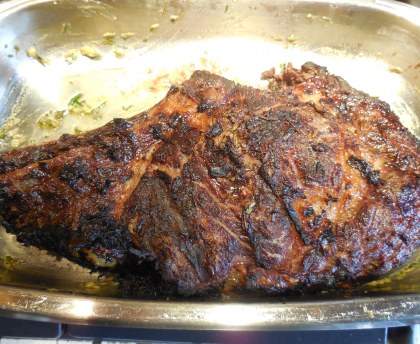 Côte de boeuf grillée à la sauce moutarde