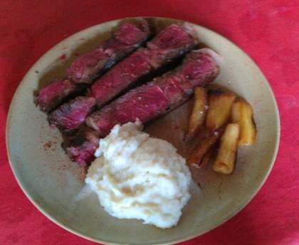 Côte de bœuf, panais rôtis et sa purée de topinambour
