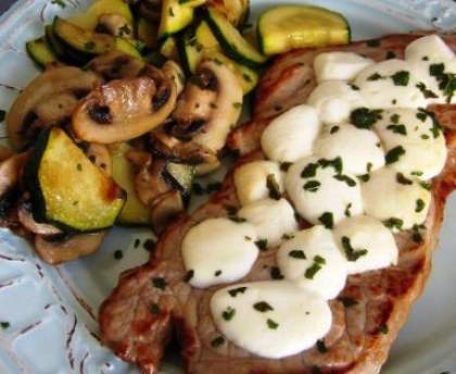 Côtes de veau aux girolles
