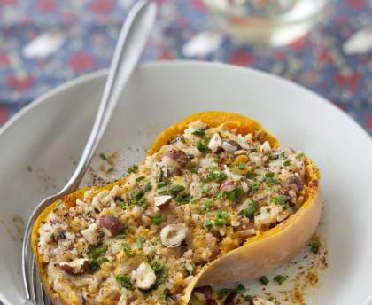 Courge butternut farcie au riz et aux noisettes