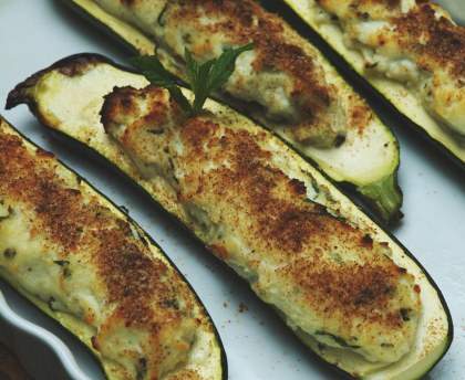 Courgettes farcies à la brousse et à la menthe