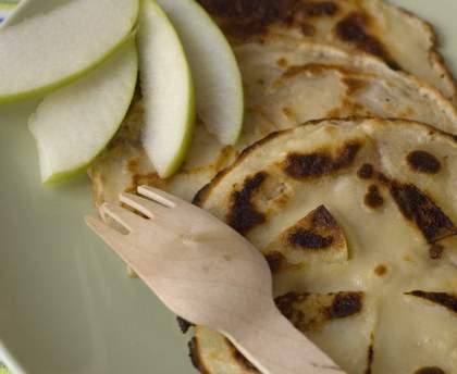 Crêpes aux lamelles de pommes