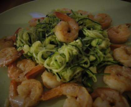 Crevettes à l'ail et sa julienne de courgettes