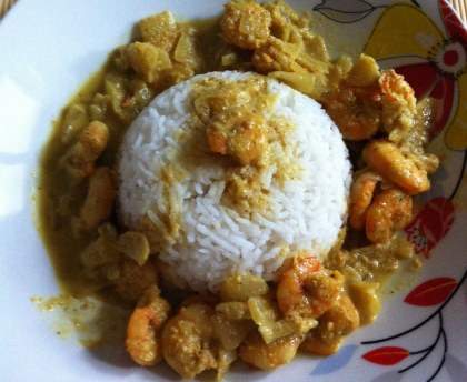 Crevettes au curry au lait de coco
