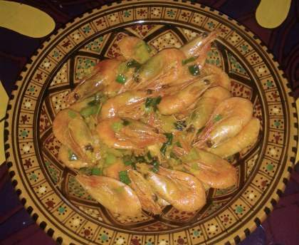 Crevettes poêlées au curry et à l'ail