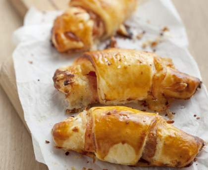 Croissants au jambon