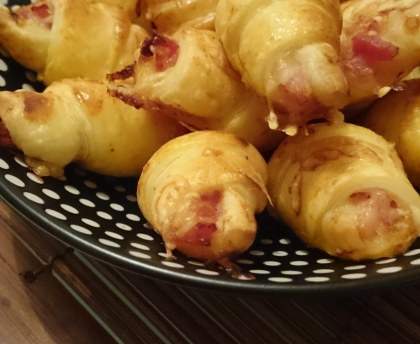Croissants fromage/lardons en amuse bouche
