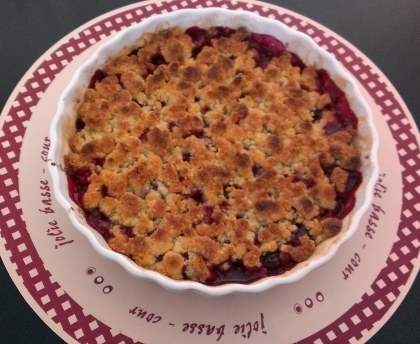 Crumble aux cerises facile