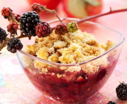 Crumble aux mûres et au miel