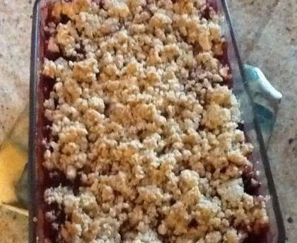 Crumble facile au chocolat blanc et aux mûres