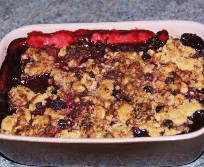 Crumble fruits rouges chocolat blanc