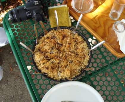 Crumble pomme, banane, poire, chocolat et fantaisie