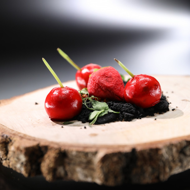 Cueillette fraise et cerises