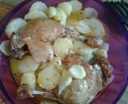 Cuisse de canard confite au vin blanc