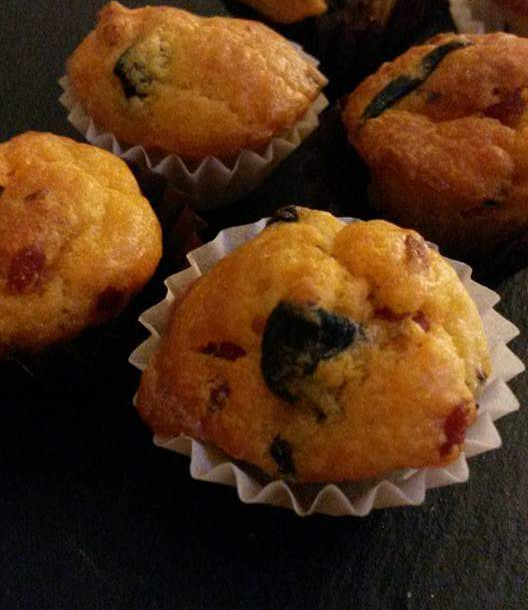 Cupcakes salés au chorizo et aux olives noires 