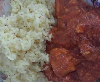 Curry de saumon et crevettes