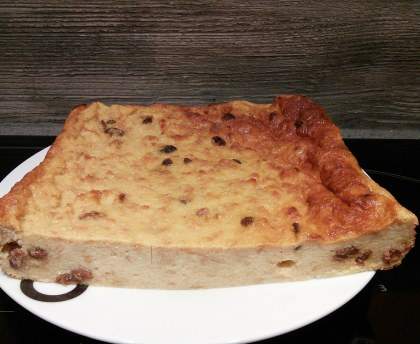 Délicieux pudding au rhum et aux raisins secs