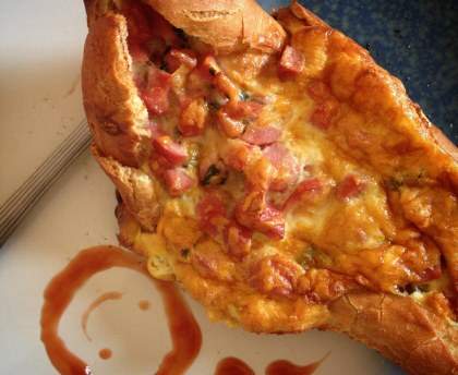 Eggs boats ou baguette garnie