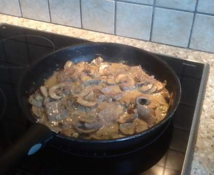 Emincé de boeuf à la crème