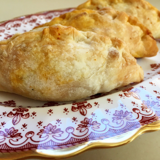 Empanadas de poulet et oignons