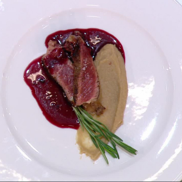 Entrecôte sauce au vin et sa purée de céleri