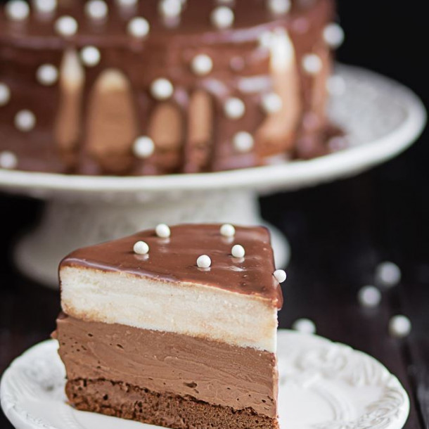 Entremet à la mousse aux chocolats Kinder®