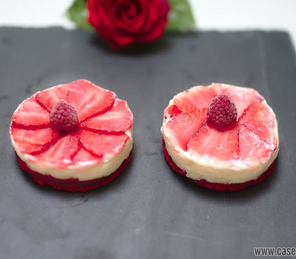 Entremets individuel Red Velvet aux fraises