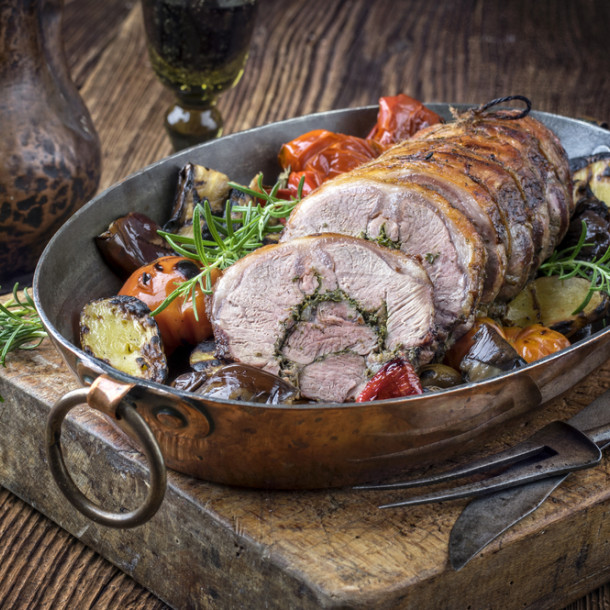 Epaule d'agneau roulée en cocotte
