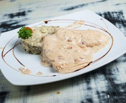 Escalope de poulet à la cancoillotte