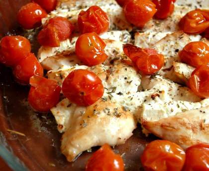 Escalopes de dinde à la feta et tomates cerises