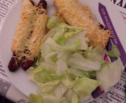 Feuilletés aux saucisses et fromage râpé
