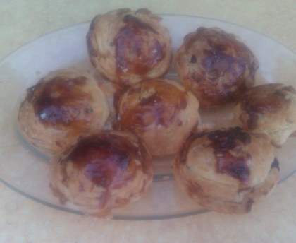 Feuilletés chèvre, noix et miel.