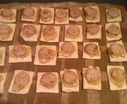 Feuilletés de pommes caramélisées et boudins blancs