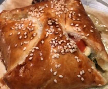 Feuilletés épinards-chèvre à la provençale