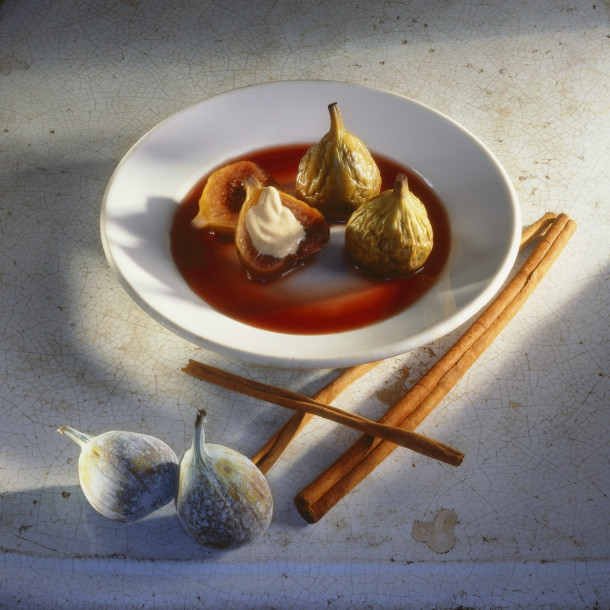 Figues pochées au miel