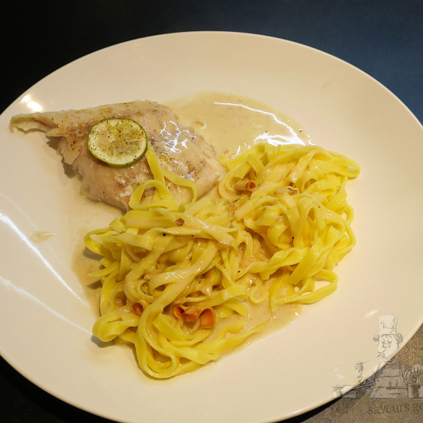 Filet de Mostelle, sauce citronnelle-poivre timut