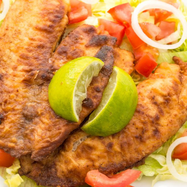 Filet de poisson en croûte de pain d'épices et compotée pomme-fenouil