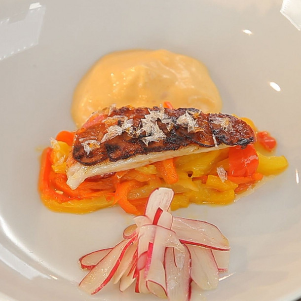 Filet de rouget et écailles de chorizo