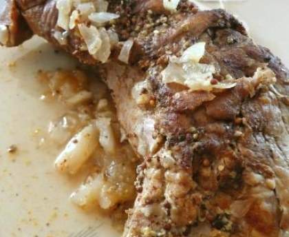 Filet mignon au vinaigre balsamique et à la moutarde