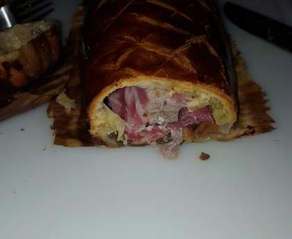 Filet mignon en croûte aux girolles