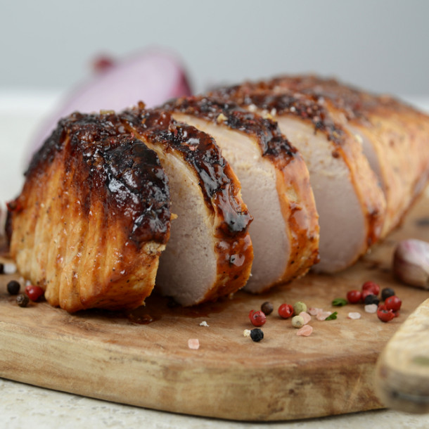 Filet mignon entier rôti en croûte d'épices