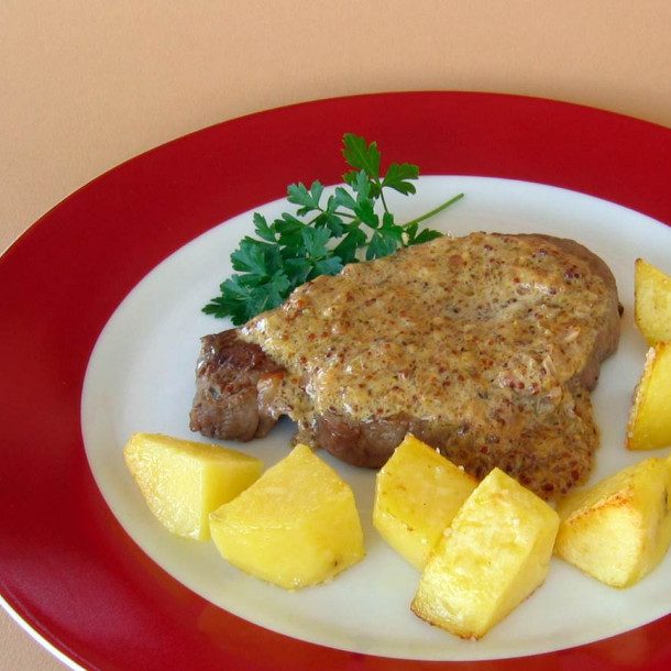 Filet mignon, sauce à la moutarde