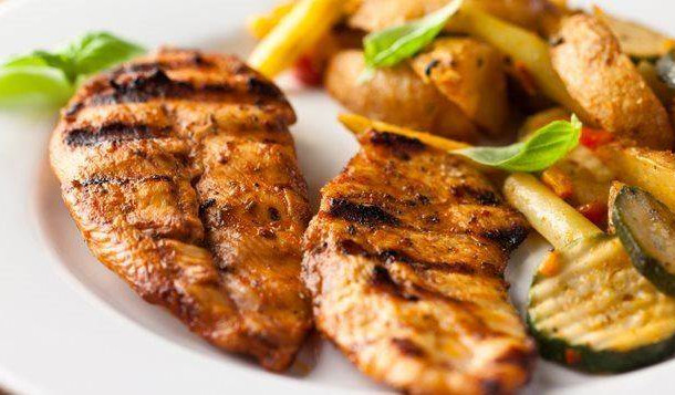Filets de volaille panés au son d'avoine et rutabagas